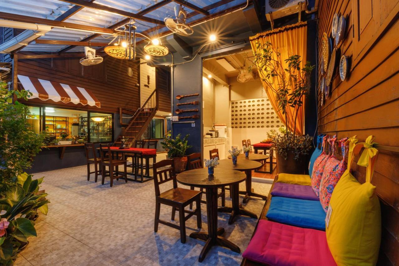 Ilili House Vandrehjem Chiang Mai Eksteriør billede